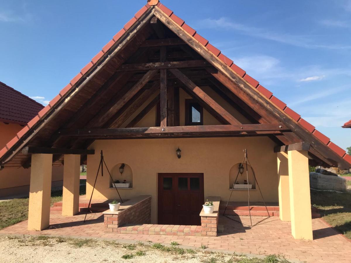 Hotel Bencsik Tanya Szentkirály Esterno foto